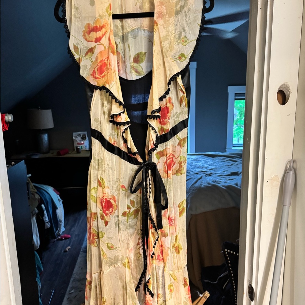 Stella Floral Duster with Black Trim